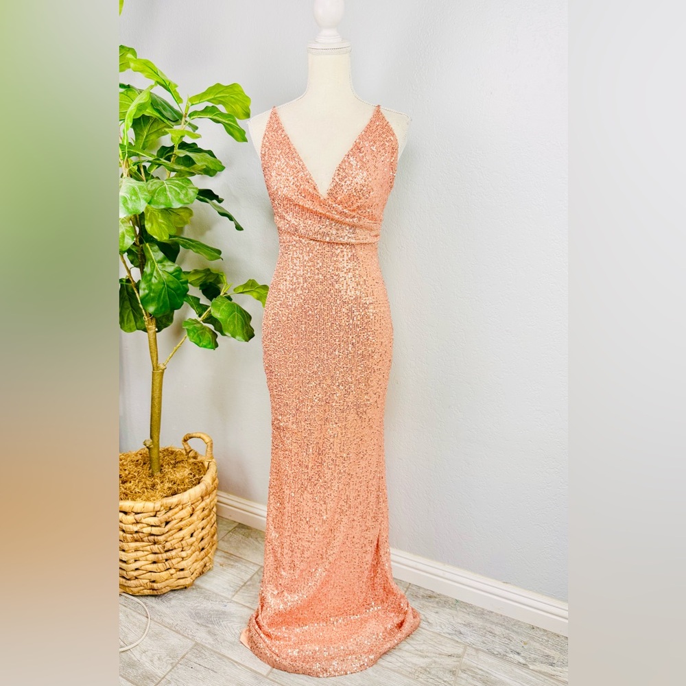 Hello Molly Rose Gold Sequins V Neck Maxi Mermaid Event Gown Dresss